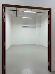 Sindo Industrial Building (D13), Warehouse #597731751